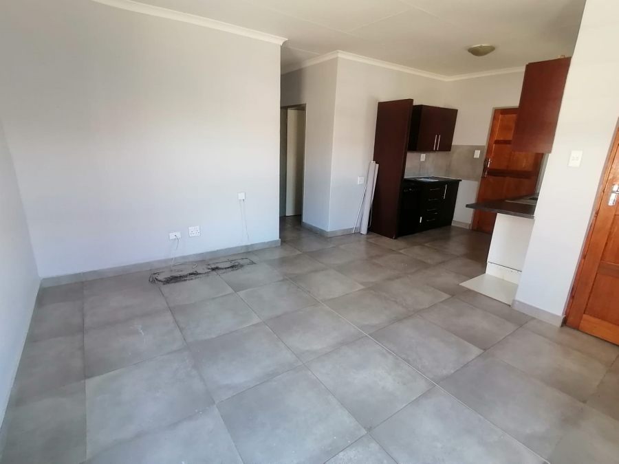 To Let 3 Bedroom Property for Rent in Waterval East North West